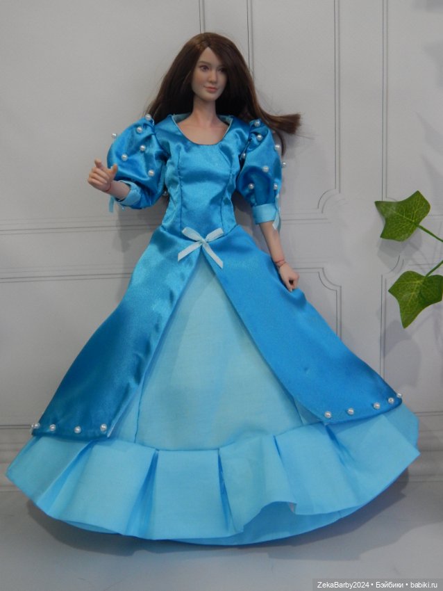 Новые шмотки к 8 марта — Одежда и обувь для кукол своими руками: фото (фото 7)