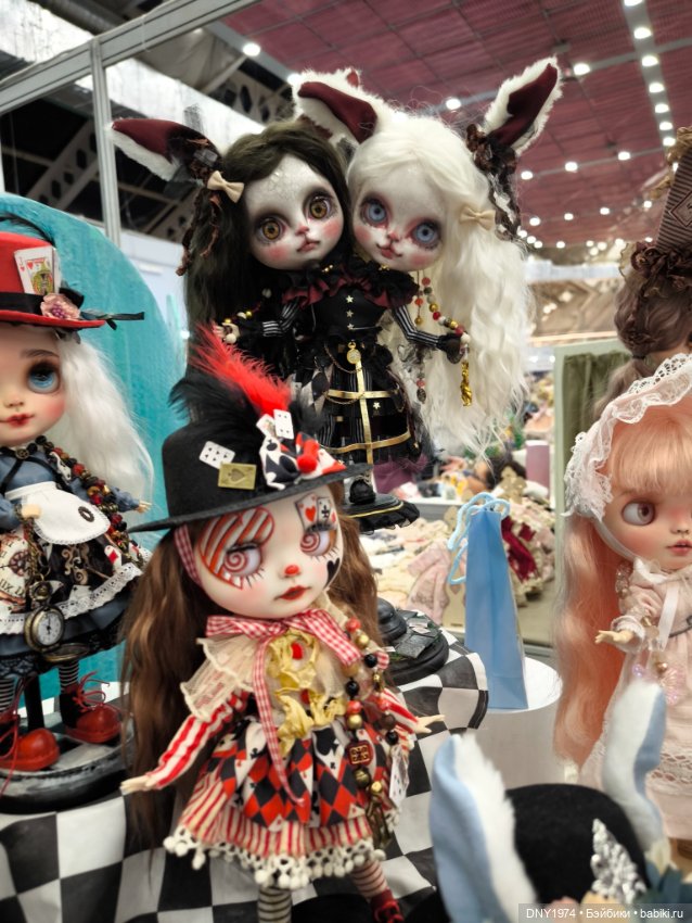 Мартовская Тишинка, часть третья, про Блайз, монстров, и не только (фото 2)