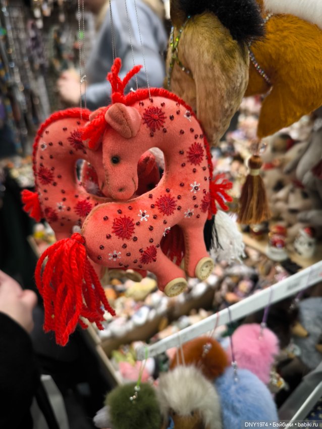 Мартовская Тишинка, часть четвёртая, обо всём подряд