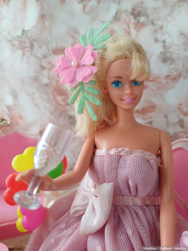 День рождения Барби — Куклы Barbie (Барби): Looks