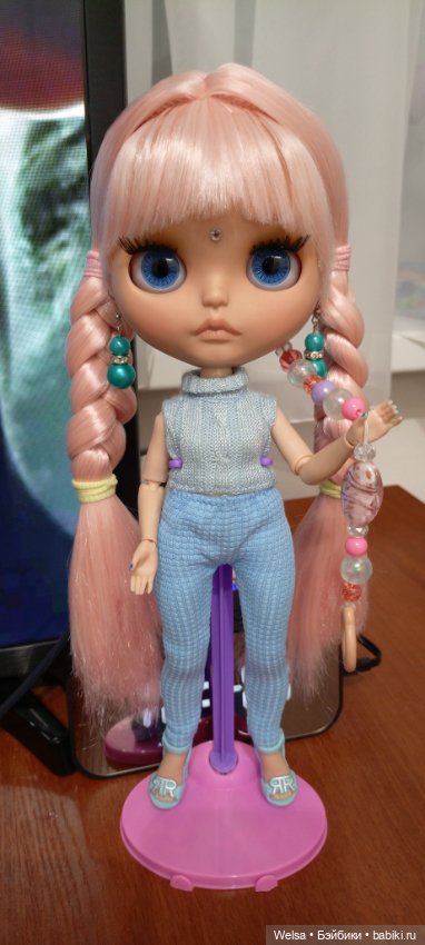 Голова Блайз на теле рейнбоу хай (фото 6)