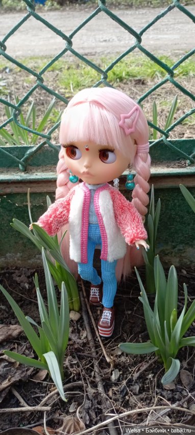 Голова Блайз на теле рейнбоу хай (фото 7)