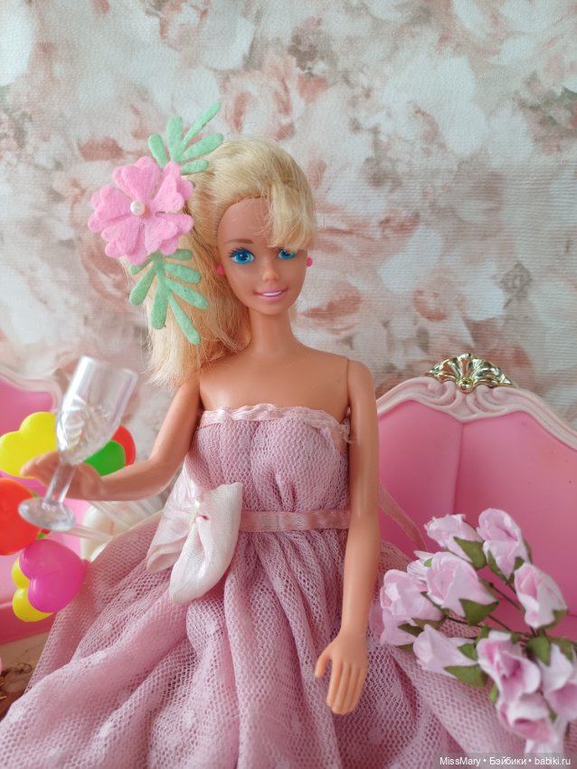 День рождения Барби — Куклы Barbie (Барби): Looks