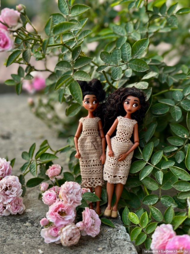 Фото от 8 марта — Коллекции игровых кукол (Playline): фото полок (фото 4)