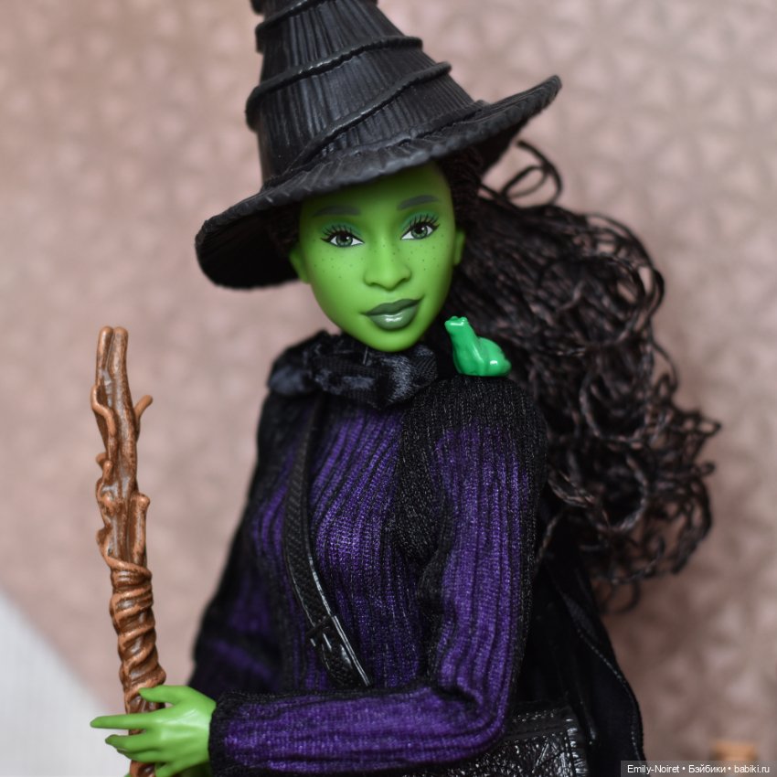 Зеленая ведьма — Куклы Barbie (Барби): Looks (фото 6)