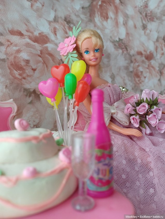 День рождения Барби — Куклы Barbie (Барби): Looks (фото 3)
