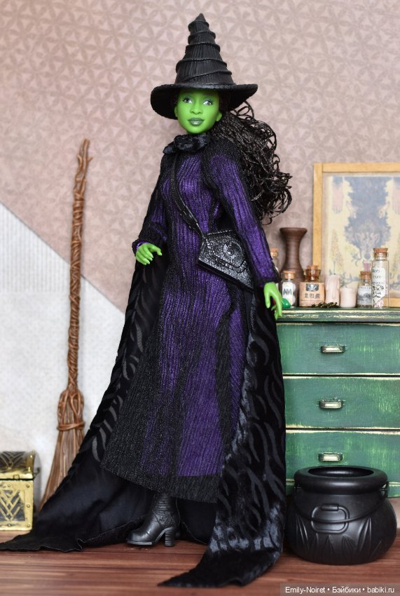 Зеленая ведьма — Куклы Barbie (Барби): Looks (фото 4)