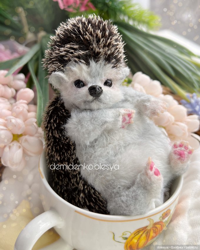 Ежонок Бисквит ✨🦔🍰 — Игрушки в смешанной технике (мех и глина): Арт (фото 3)