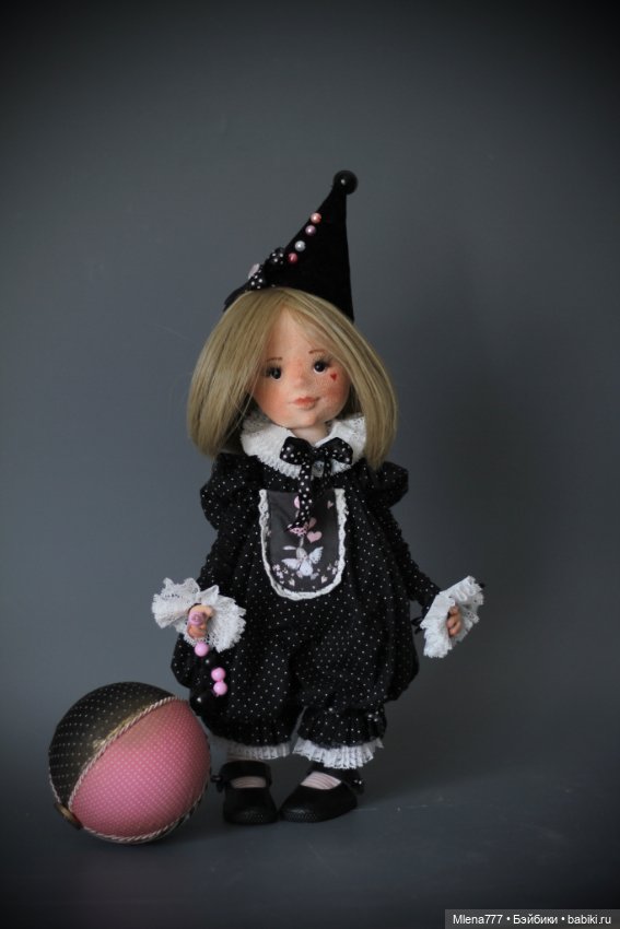 Эмили , клоунесса — Авторские текстильные куклы: Вальдорфские