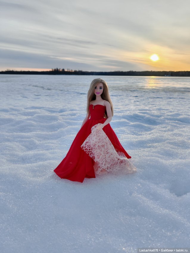 Блондинки и снег — Куклы Barbie (Барби): Looks