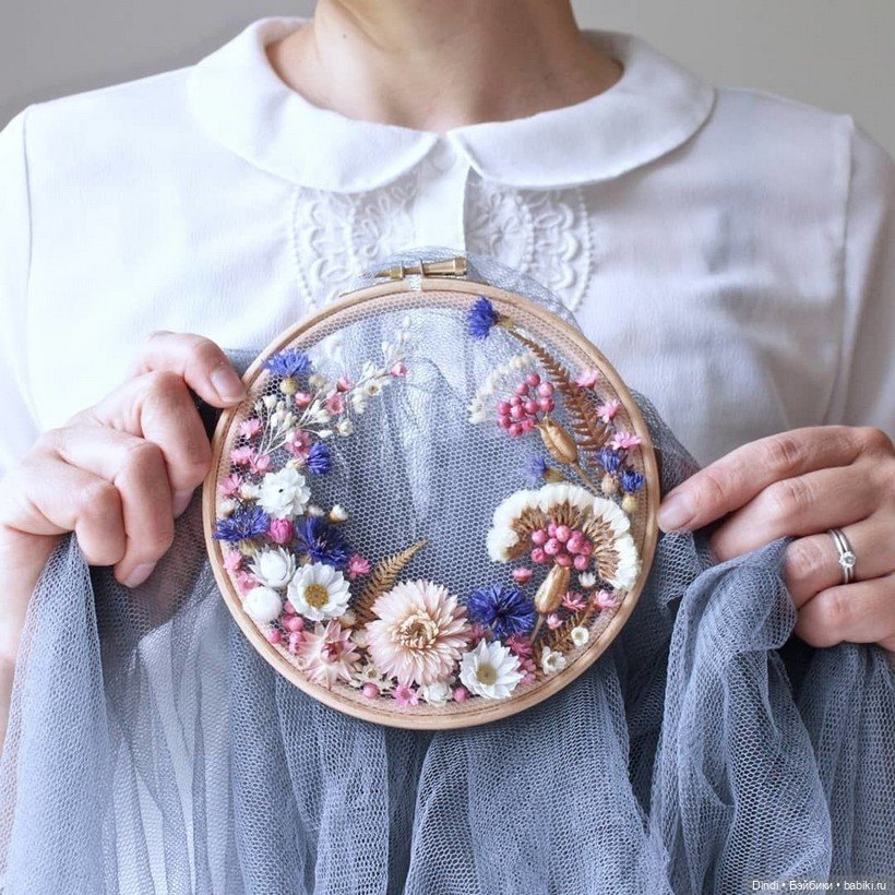 Вышивка живой природой: ботанические шедевры Ольги Принку на сетке (фото 6)