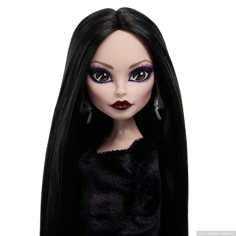 Роковая эстетика: Мортиша Аддамс в коллекции Monster High Skullector (фото 4)