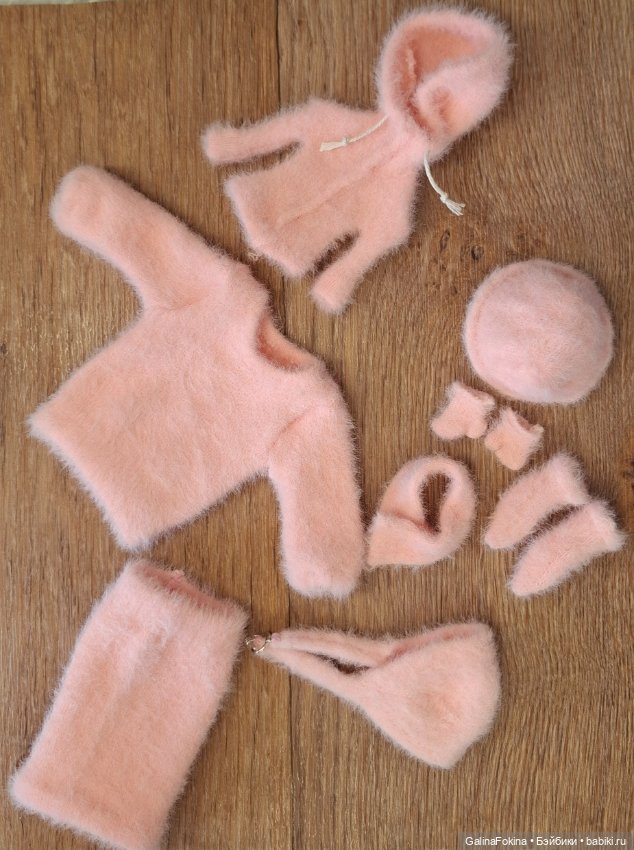 Шьем из пушистых носков — Одежда и обувь для кукол своими руками: фото
