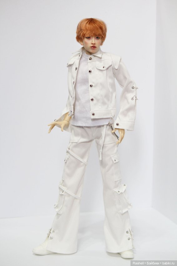 Аутфит для кей-поп звезды