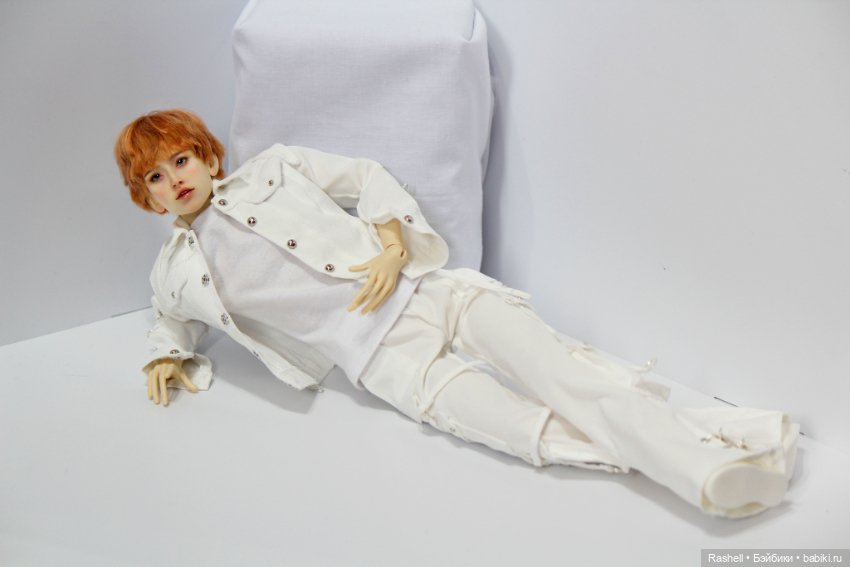 Аутфит для кей-поп звезды