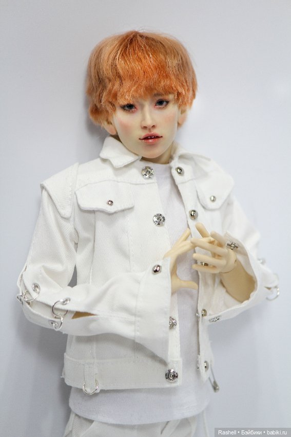 Аутфит для кей-поп звезды