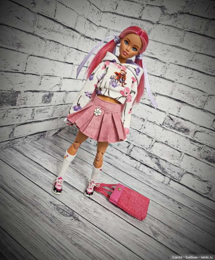 Пинки — Куклы Barbie (Барби): Looks (фото 5)