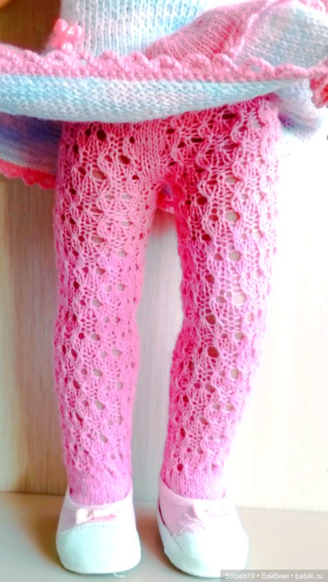 Вторые розовые ажурные колготки для Алисы готц 50 см с другим узором (фото 2)