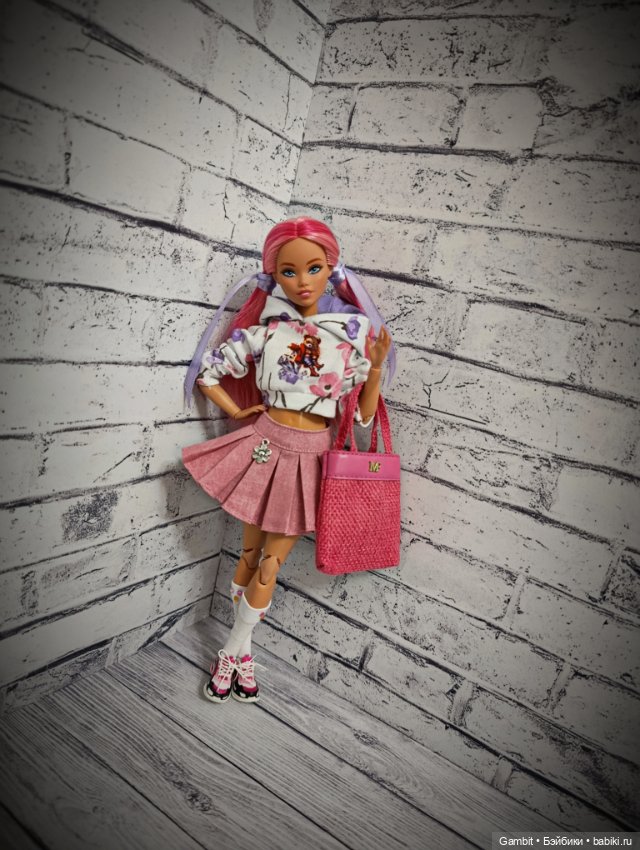 Пинки — Куклы Barbie (Барби): Looks (фото 6)