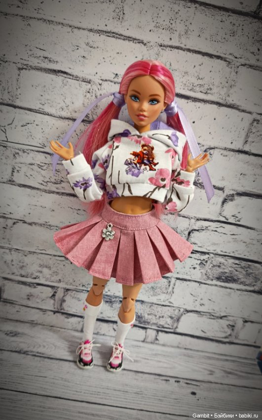 Пинки — Куклы Barbie (Барби): Looks (фото 3)