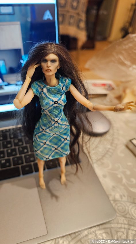 Девочки в нарядах Монстр хай (фото 2)