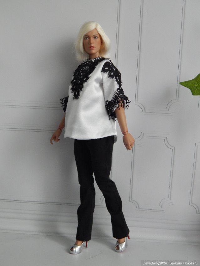 Один фасон - четыре платья