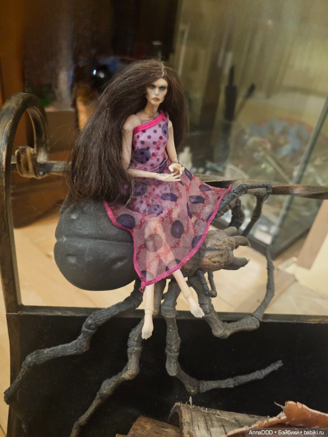 Девочки в нарядах Монстр хай (фото 3)