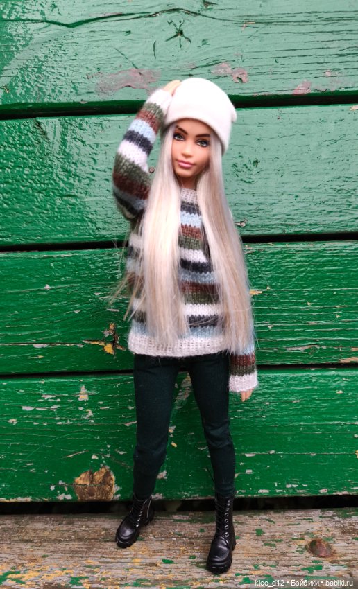Куклы Barbie (Барби): Looks (фото 6)