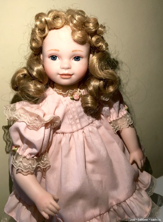 Красавица мама с прелестной дочкой от Joyce Reavey