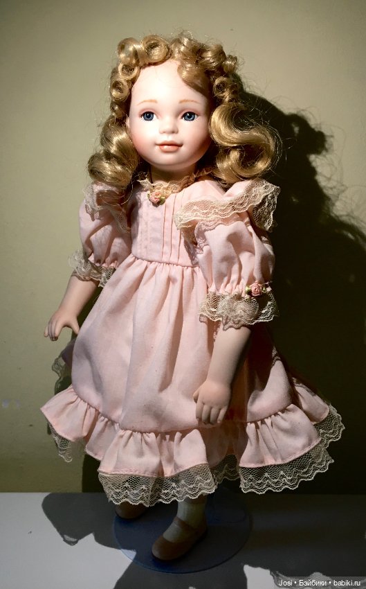 Красавица мама с прелестной дочкой от Joyce Reavey