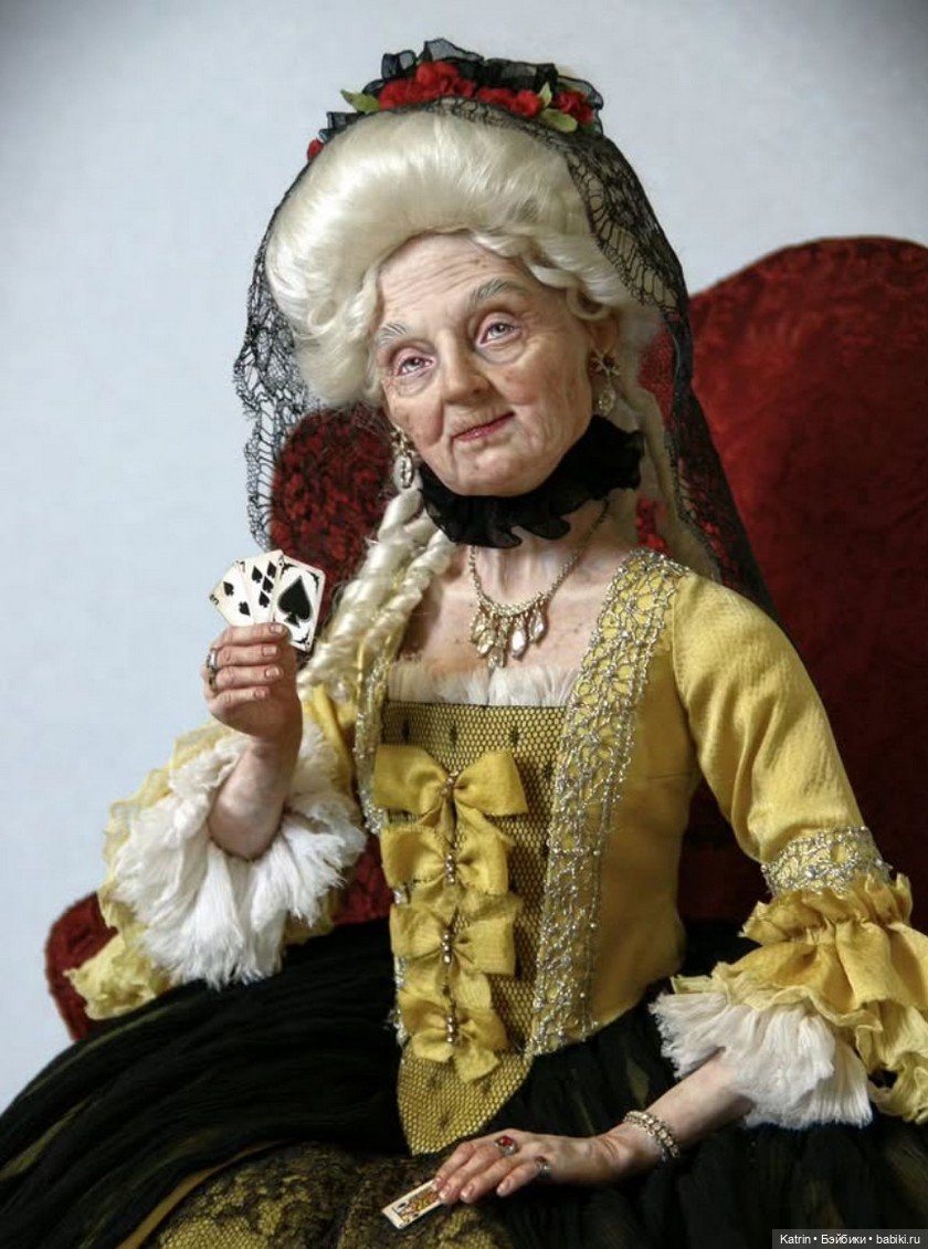 Пиковая дама: Уходящая эпоха в фарфоре, работа Оксаны Ладной (фото 2)