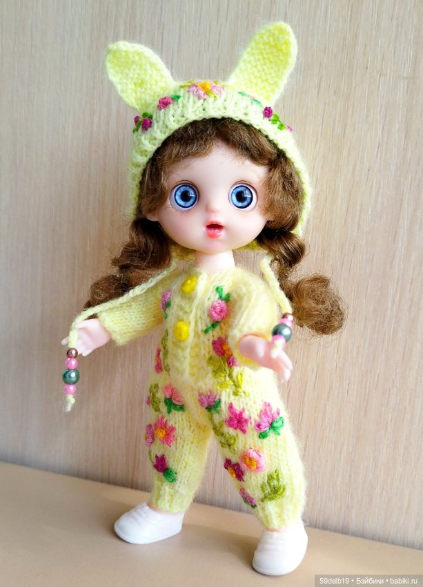 Новый вязаный костюмчик для баболи (фото 2)