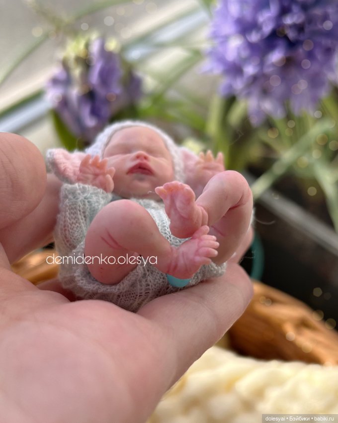 Крошечный младенец Аркаша (фото 10)