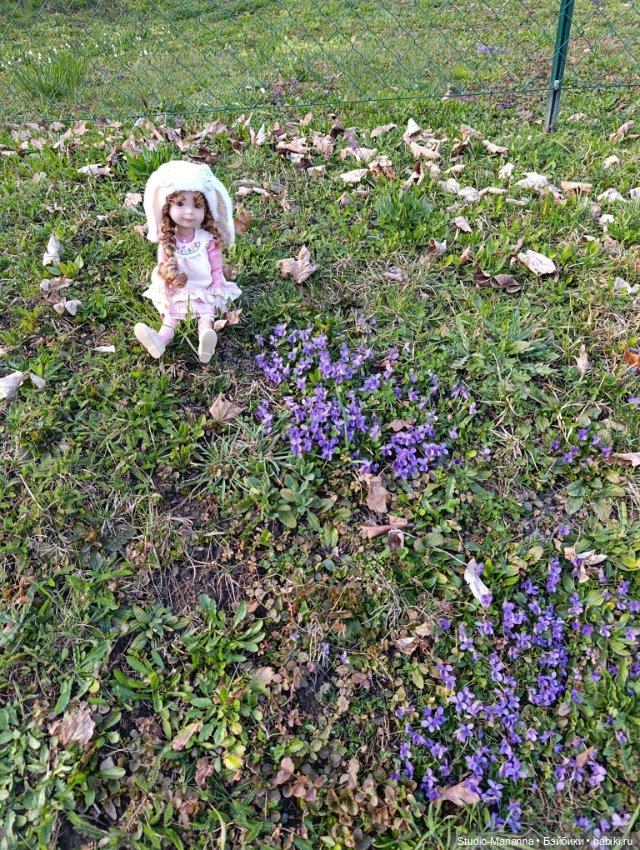 Sugar и Sky Ruby Red fashion friends на прогулке