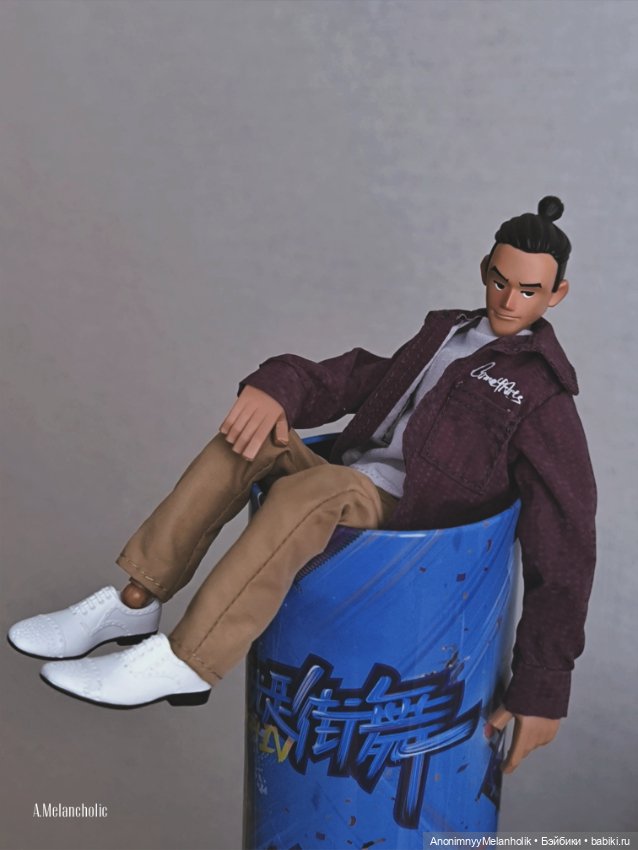 Харизматичный парень из банки (фото 4)