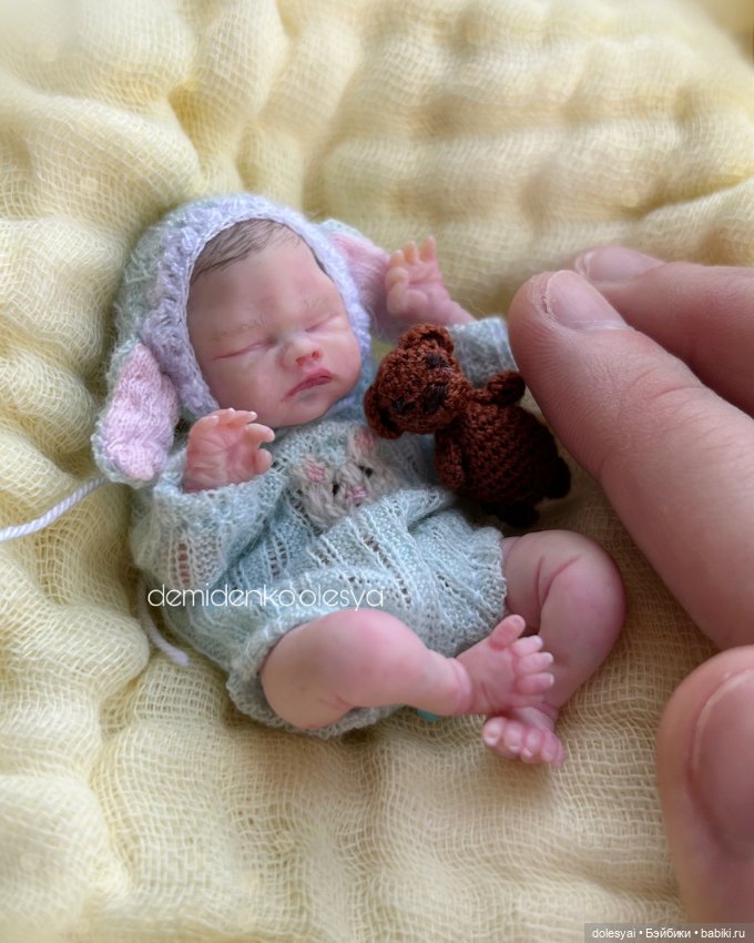 Крошечный младенец Аркаша (фото 4)