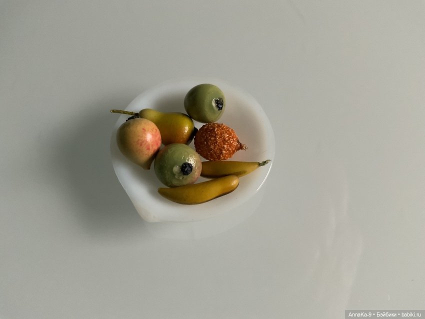 Стекло Лауша, подборка фотографий с аукционов