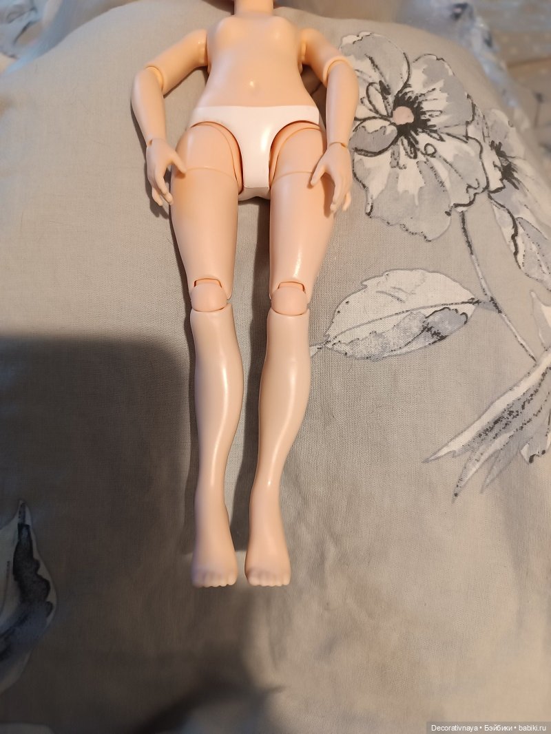 Трансплантация ног Rainbow High (фото 2)