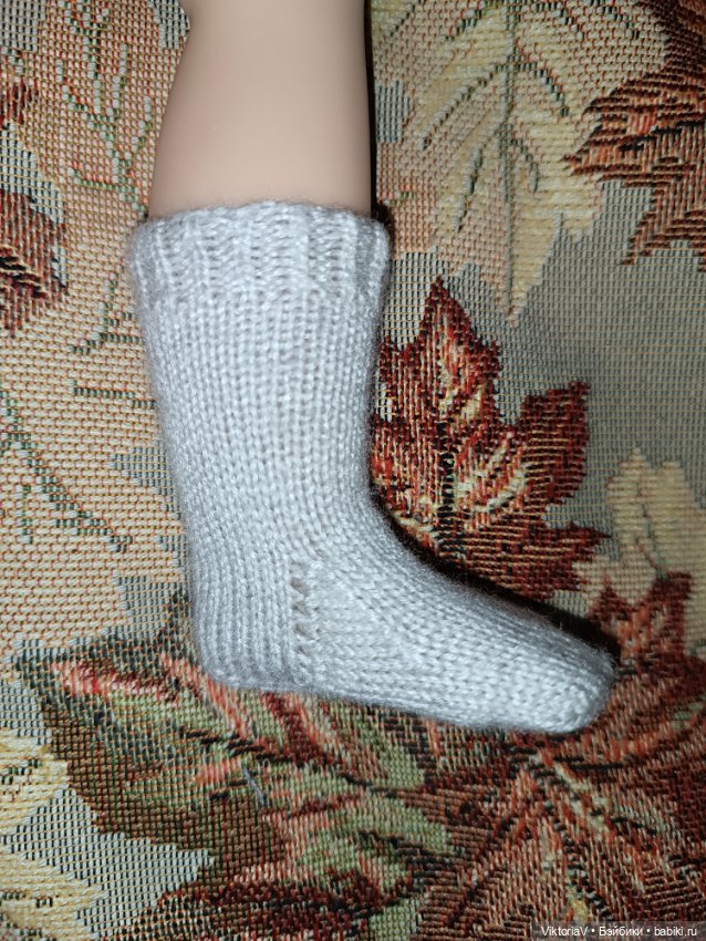 Малышка Gotz примеряет одежку (фото 5)