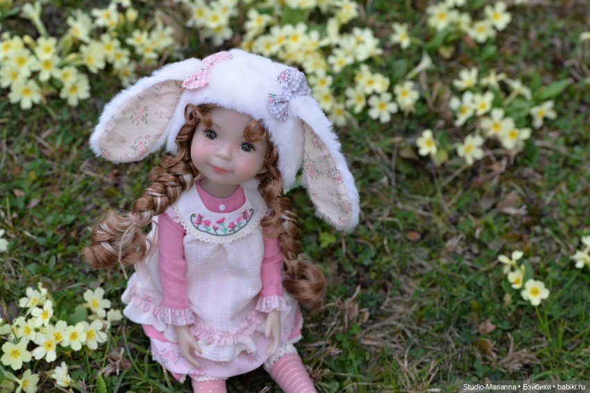 Sugar и Sky Ruby Red fashion friends на прогулке