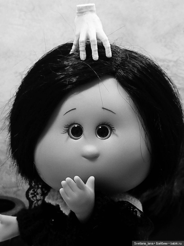 Даже Миа хотят стать Wednesday