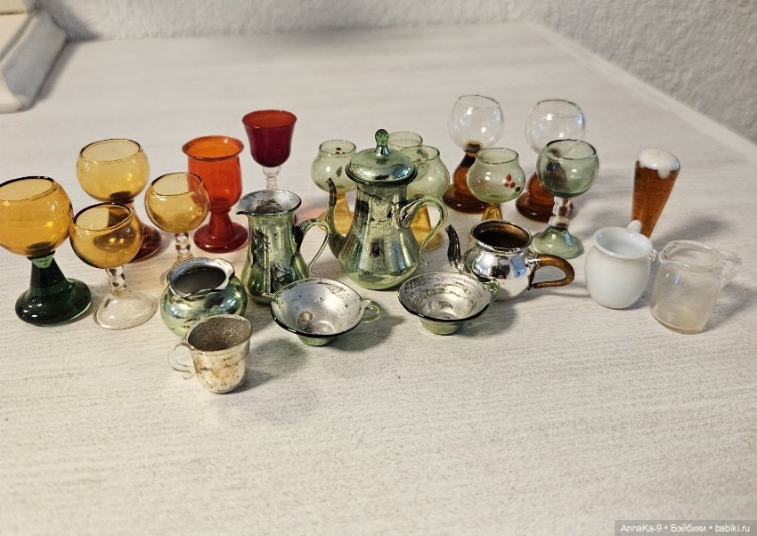 Стекло Лауша, подборка фотографий с аукционов