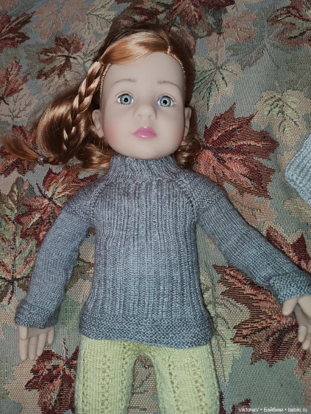 Малышка Gotz примеряет одежку (фото 6)