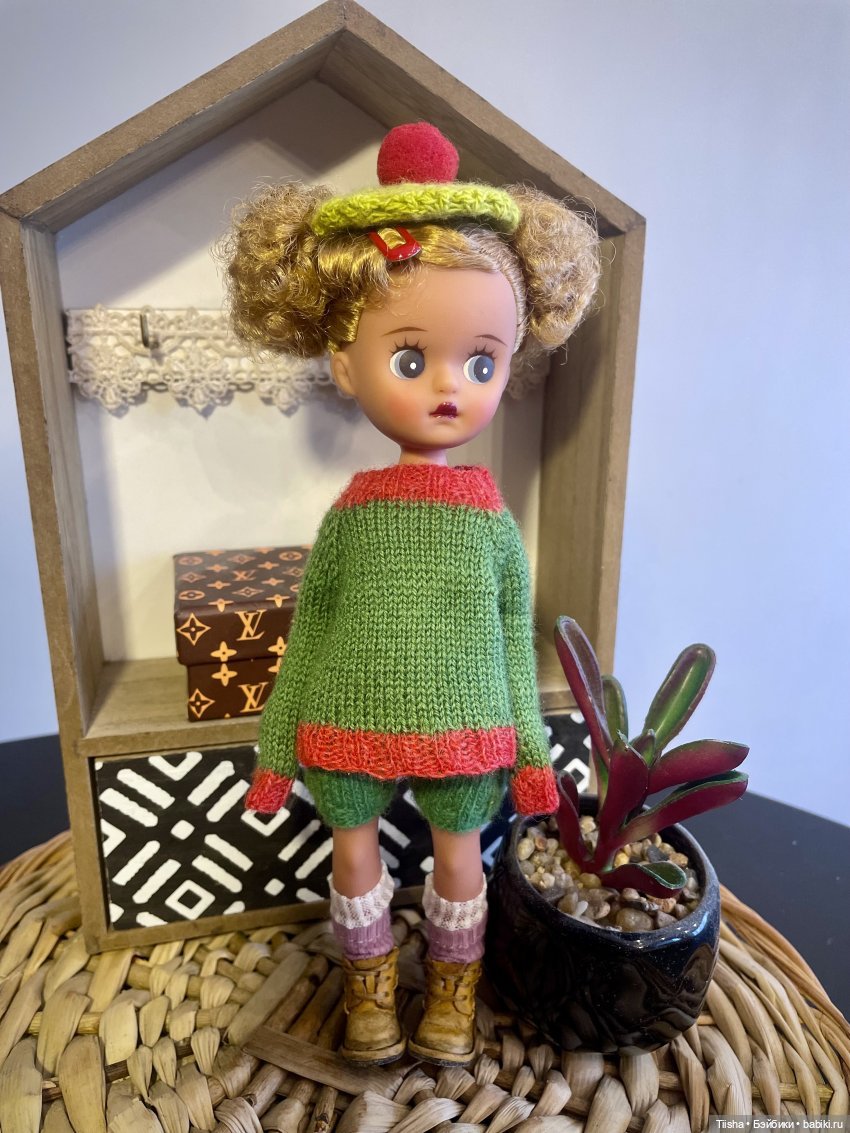 Модница littleberry — Куклы Strawberry Planet: Redberry