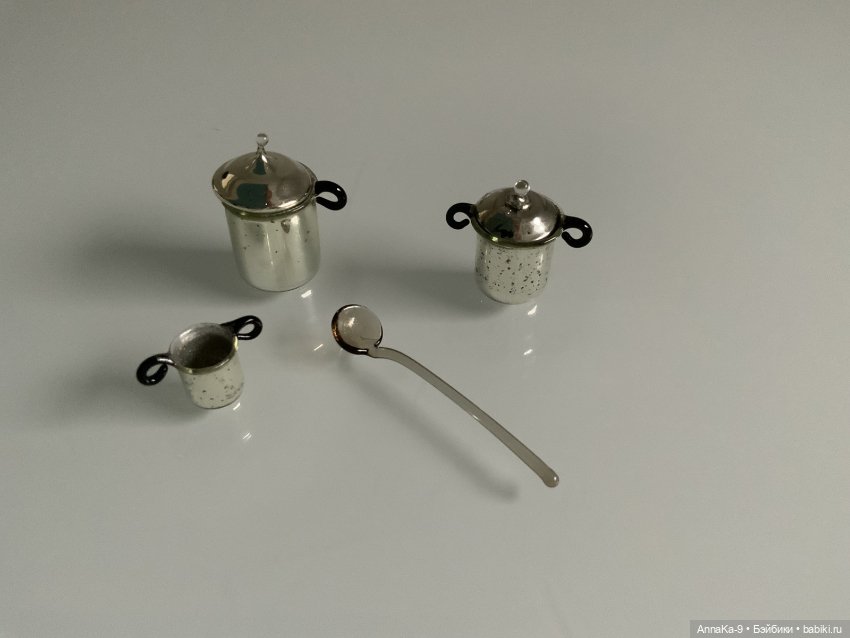 Стекло Лауша, подборка фотографий с аукционов