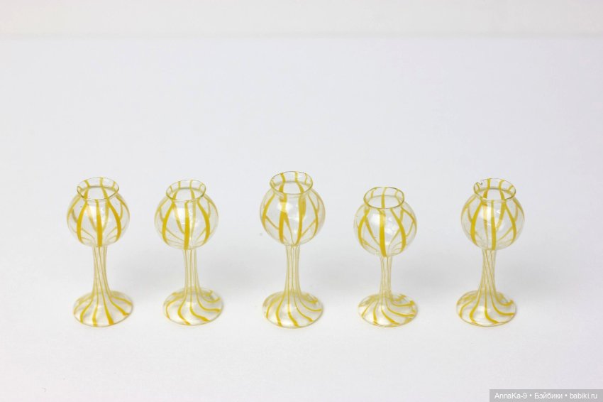 Стекло Лауша, подборка фотографий с аукционов