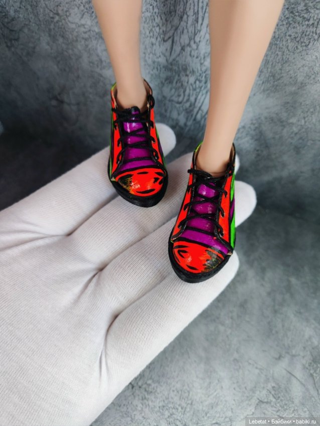 Ручная роспись кожаной обуви,сумок (фото 8)