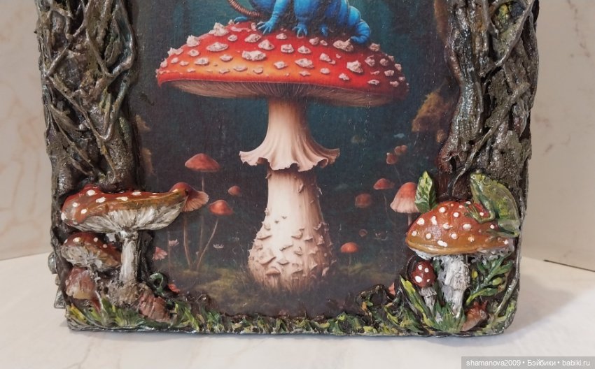 Шкатулка по мотивам Алисы в стране чудес (фото 2)