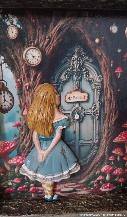 Шкатулка по мотивам Алисы в стране чудес (фото 8)