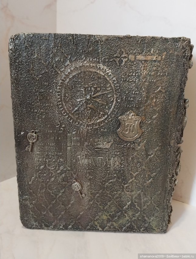 Шкатулка по мотивам Алисы в стране чудес